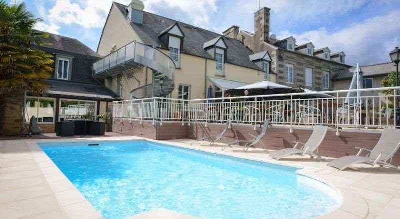 Brit Hotel Le Cygne Saint Hilaire du Harcouet Fasilitas foto