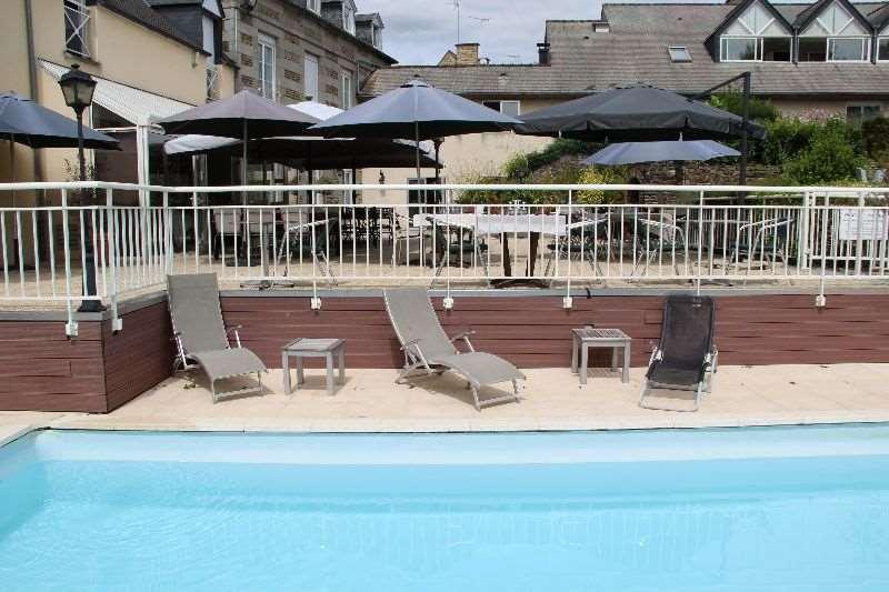Brit Hotel Le Cygne Saint Hilaire du Harcouet Fasilitas foto