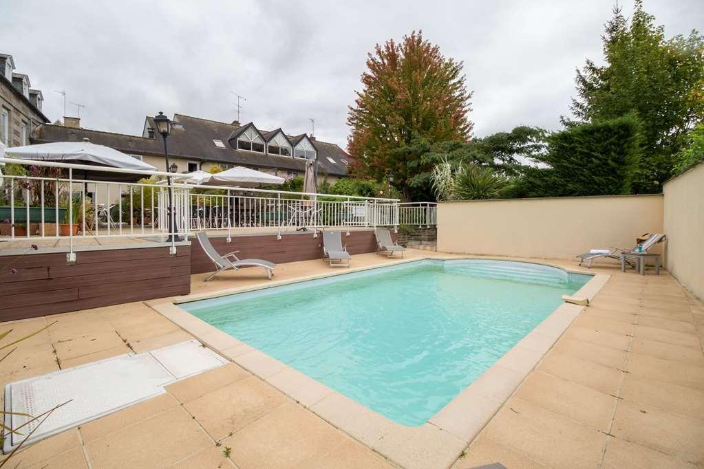 Brit Hotel Le Cygne Saint Hilaire du Harcouet Fasilitas foto