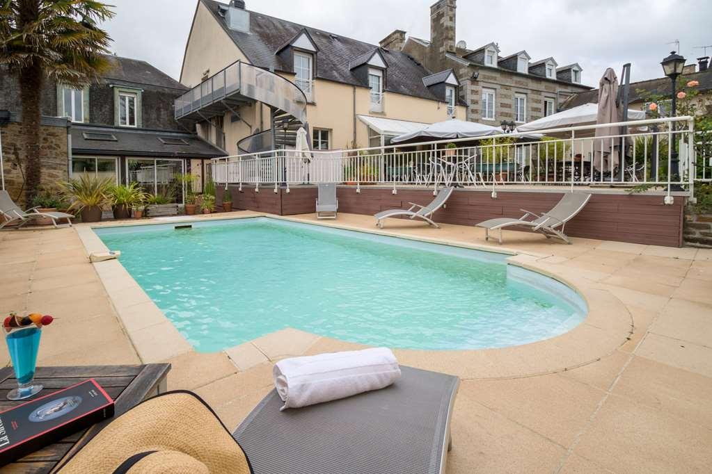 Brit Hotel Le Cygne Saint Hilaire du Harcouet Fasilitas foto