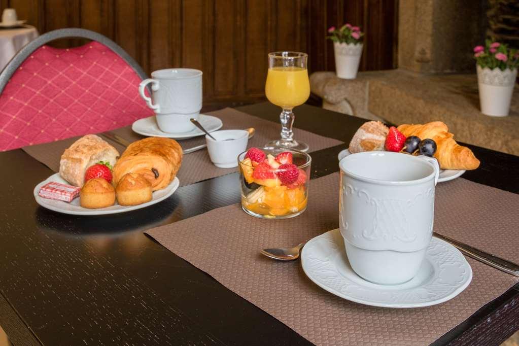 Brit Hotel Le Cygne Saint Hilaire du Harcouet Restoran foto